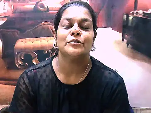 Snapshot of indianCherryPie chatting on March 8, 2026, 5:44 am indianCherryPie online show from March 8, 2026, 5:44 am