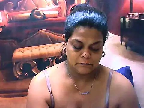 Snapshot of indianCherryPie chatting on April 11, 2026, 6:51 am indianCherryPie online show from April 11, 2026, 6:51 am