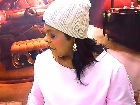indianCherryPie online show from May 28, 2026, 5:16 am