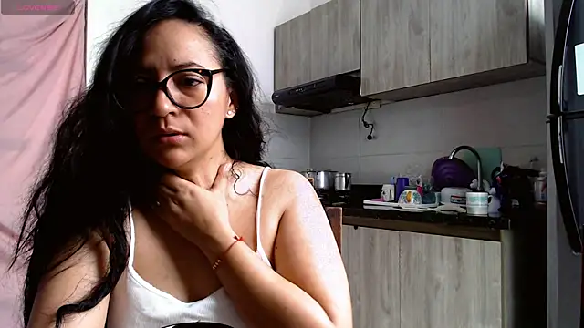 mariamulata online show from May 1, 2026, 6:01 pm