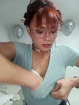 giuliana andrade online show from March 8, 2025, 2:30 pm