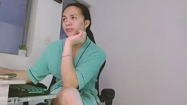 giuliana andrade online show from April 4, 2026, 7:33 pm