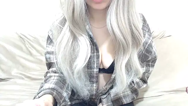 Snapshot of _kitty_Rose_ chatting on February 12, 2026, 3:23 am kitty Rose online show from February 12, 2026, 3:23 am