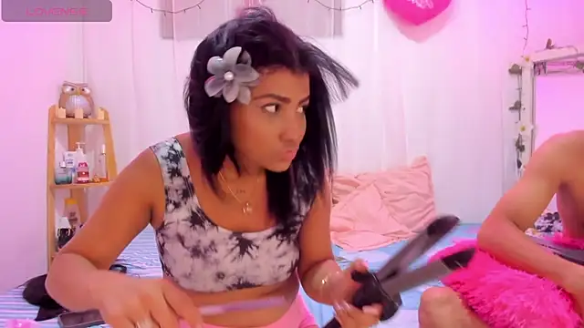 catalina and roger online show from March 12, 2025, 7:02 am