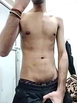 Snapshot of niranjan_07_ chatting on February 24, 2025, 9:21 am niranjan 07  online show from February 24, 2025, 9:21 am