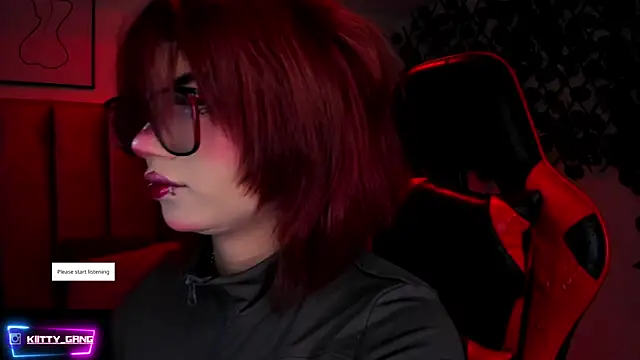 Kitty Gang online show from November 27, 2025, 2:02 am