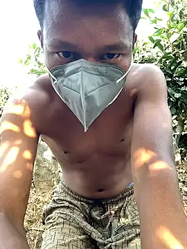 Snapshot of ShroveRising chatting on February 16, 2026, 9:16 am ShroveRising online show from February 16, 2026, 9:16 am