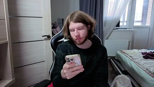 spaisenok online show from April 3, 2026, 5:49 am