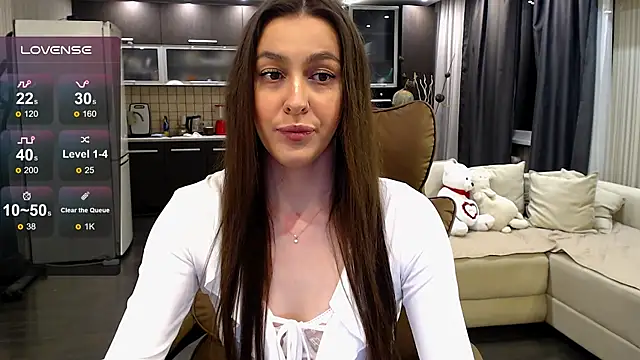Doll Jasmine  online show from June 2, 2026, 9:06 pm