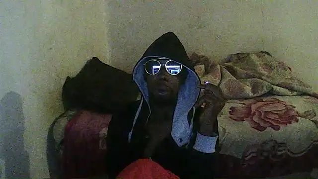 Snapshot of blackjackvv chatting on October 21, 2025, 7:36 pm blackjackvv online show from October 21, 2025, 7:36 pm