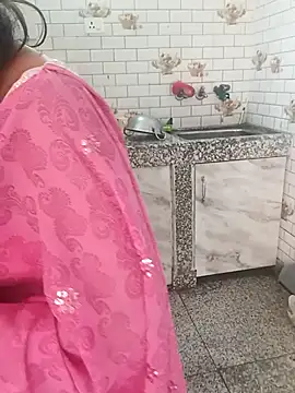 Snapshot of Saroj-Shah chatting on March 6, 2026, 8:55 am Saroj-Shah online show from March 6, 2026, 8:55 am