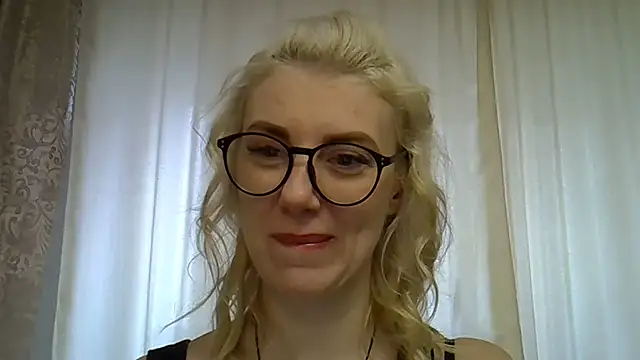 Snapshot of Pabonya91 chatting on February 2, 2025, 12:13 pm Pabonya91 online show from February 2, 2025, 12:13 pm