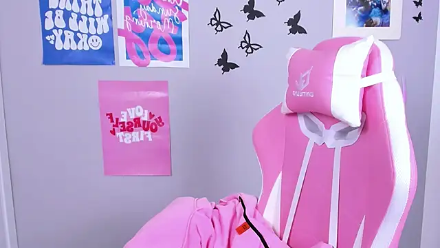 MiaMilas online show from January 23, 2025, 6:06 am