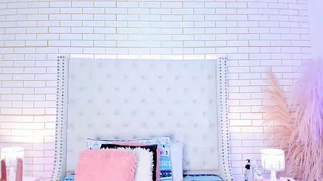 Snapshot of Krystal_cambell1 chatting on February 10, 2026, 7:51 pm Krystal cambell1 online show from February 10, 2026, 7:51 pm