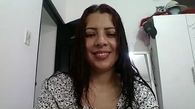 Anne kis online show from January 3, 2025, 2:51 pm