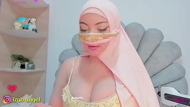 Amaltea online show from March 21, 2025, 8:08 pm