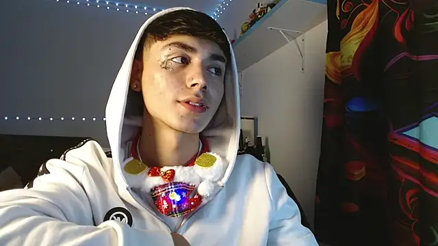 Snapshot of Im_juanda chatting on December 12, 2024, 10:31 pm Im juanda online show from December 12, 2024, 10:31 pm