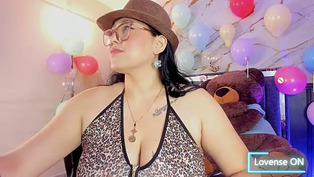 Snapshot of meikochoe chatting on March 28, 2026, 9:03 pm meikochoe online show from March 28, 2026, 9:03 pm