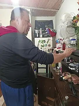 ZuriandAlex online show from November 14, 2025, 11:53 am