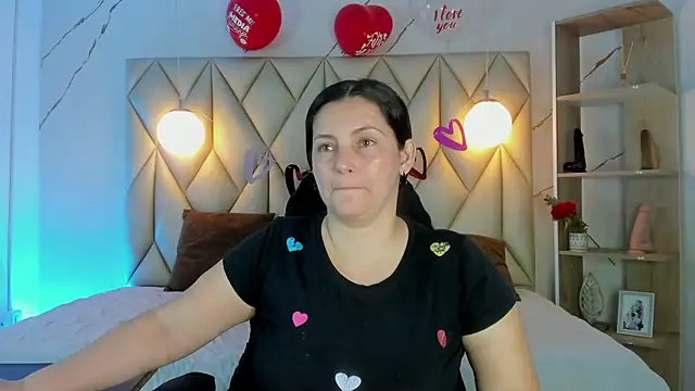 angelswets online show from February 20, 2026, 2:06 pm