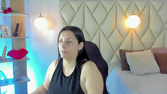 angelswets online show from April 15, 2026, 1:51 pm