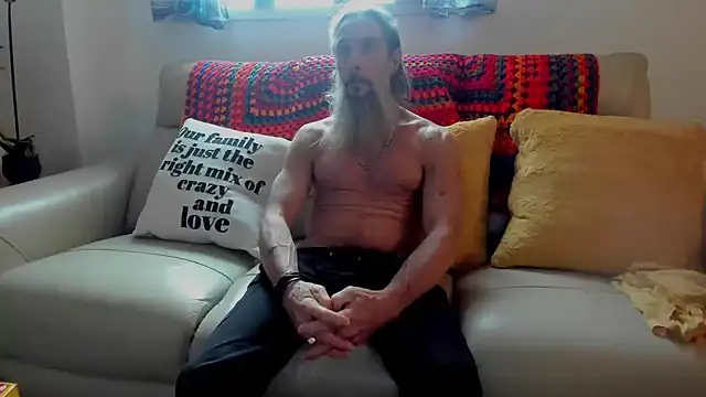 mindphu k online show from February 20, 2026, 8:09 pm