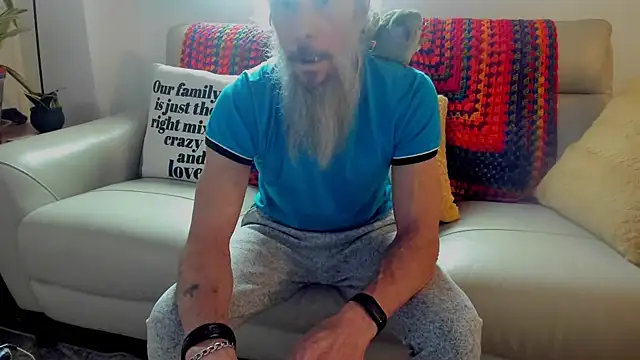 mindphu k online show from March 16, 2026, 8:46 pm