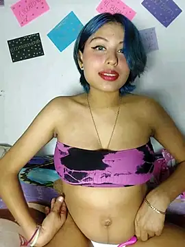 azulzulix online show from March 13, 2025, 3:33 am