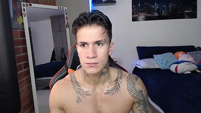 pettergrey1 online show from June 19, 2026, 8:23 pm