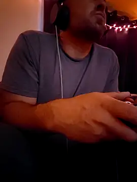 Lexxstacy online show from April 28, 2026, 9:25 am