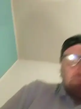 Snapshot of Freddyking146f chatting on February 16, 2026, 3:46 am Freddyking146f online show from February 16, 2026, 3:46 am