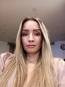 Snapshot of Loly_Horny chatting on April 24, 2026, 10:56 pm Loly Horny online show from April 24, 2026, 10:56 pm