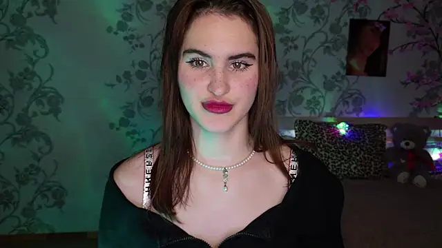 FridaCure online show from November 29, 2025, 7:06 pm