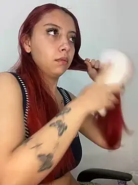 Snapshot of _charlott_dm chatting on January 20, 2025, 9:53 pm  charlott dm online show from January 20, 2025, 9:53 pm