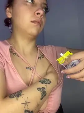 Snapshot of _charlott_dm chatting on February 22, 2025, 9:48 pm  charlott dm online show from February 22, 2025, 9:48 pm