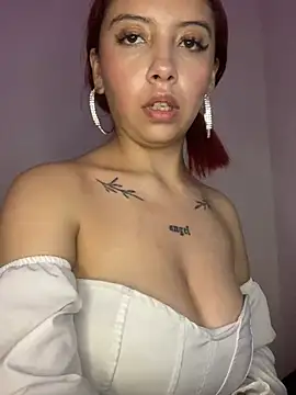 Snapshot of _charlott_dm chatting on February 26, 2025, 9:37 pm  charlott dm online show from February 26, 2025, 9:37 pm