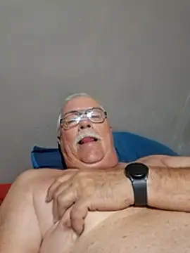 NawtyB1965 online show from February 4, 2026, 3:56 am