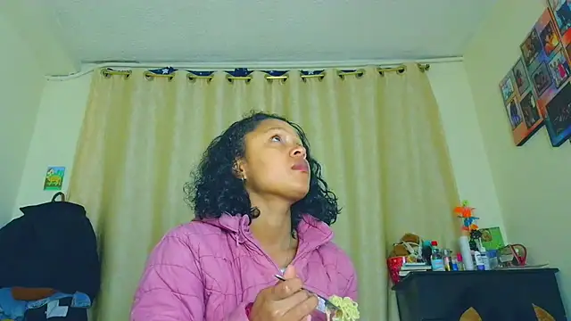 Samary thomas online show from May 24, 2026, 12:26 am