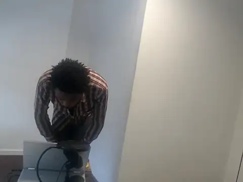 Mastertopdome online show from October 6, 2025, 5:21 pm