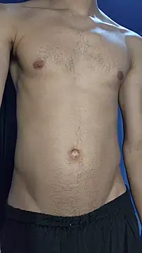 boyminerin00 online show from April 29, 2026, 4:27 am