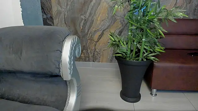 Alahia Dangelo online show from October 2, 2025, 7:21 pm