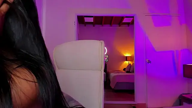 Snapshot of DaniRousse chatting on December 14, 2024, 6:30 pm DaniRousse online show from December 14, 2024, 6:30 pm