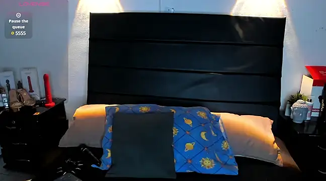 Snapshot of _ValeryStone_ chatting on December 11, 2024, 7:14 pm ValeryStone online show from December 11, 2024, 7:14 pm