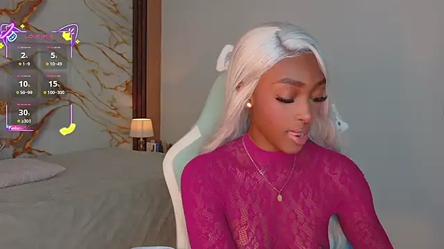 ahvi ebony online show from March 29, 2026, 1:22 pm