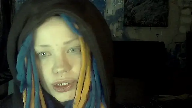 Snapshot of iva_spirit chatting on December 6, 2024, 11:03 pm iva spirit online show from December 6, 2024, 11:03 pm