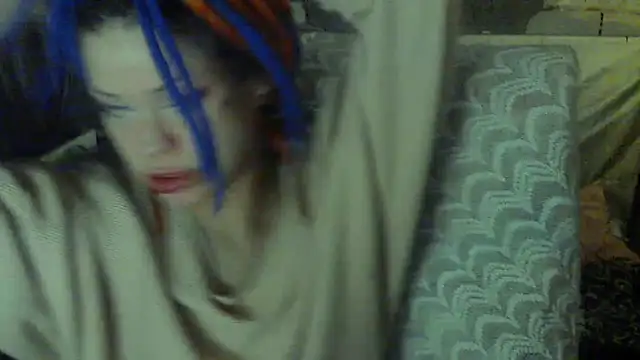 Snapshot of iva_spirit chatting on December 12, 2024, 11:47 pm iva spirit online show from December 12, 2024, 11:47 pm