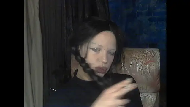 Snapshot of iva_spirit chatting on December 28, 2024, 7:43 pm iva spirit online show from December 28, 2024, 7:43 pm