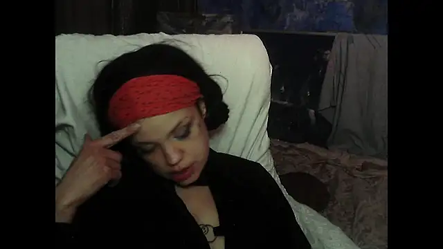 Snapshot of iva_spirit chatting on January 9, 2025, 6:36 pm iva spirit online show from January 9, 2025, 6:36 pm