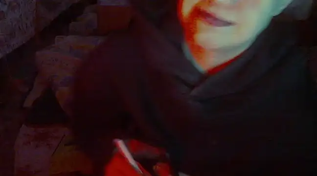 Snapshot of iva_spirit chatting on February 19, 2025, 12:14 am iva spirit online show from February 19, 2025, 12:14 am