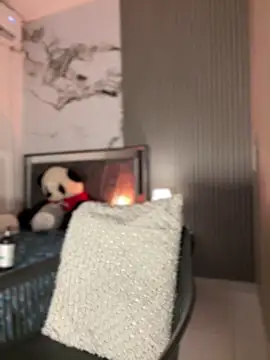 Pink Jazmin online show from April 5, 2026, 12:30 am